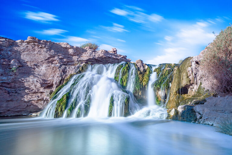 03 The_Waterfall